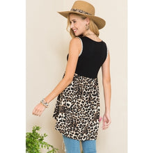 Load image into Gallery viewer, Sizzlin&#39; Leopard Tank Top Plus Size
